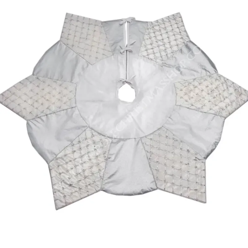 Infingo Christmas Tree Skirt Criss/Cross silver ø 1,40 cm